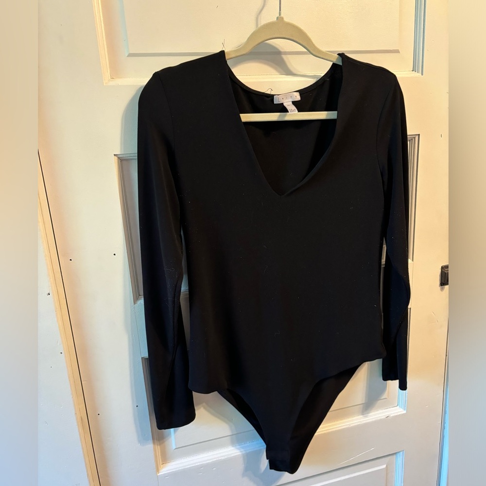 Leith XL Deep V Bodysuit